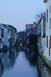 《兽人必须死3》已在Steam发售 国区88元支持简中